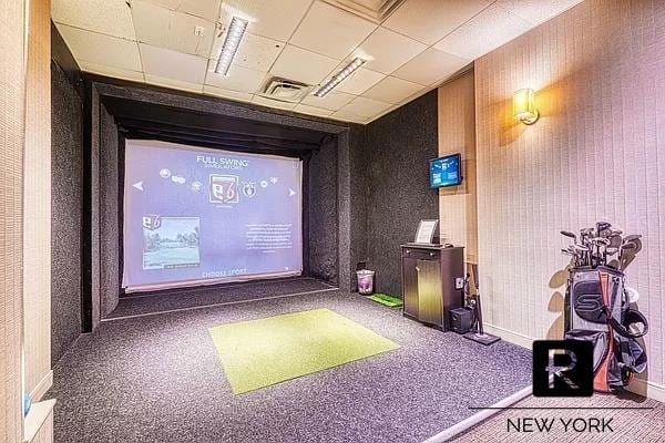 330 East 38th Street