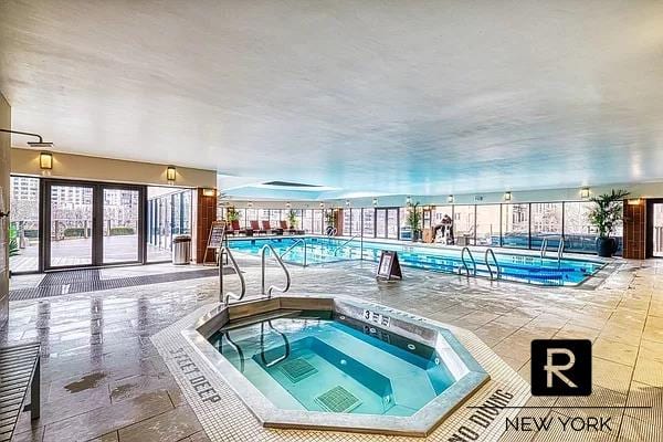 330 East 38th Street