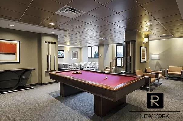 330 East 38th Street