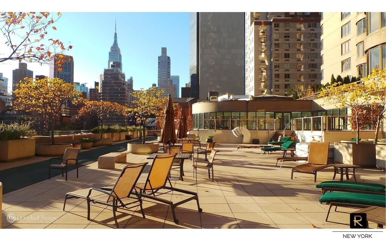 330 East 38th Street