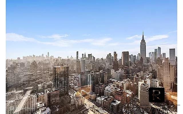 330 East 38th Street