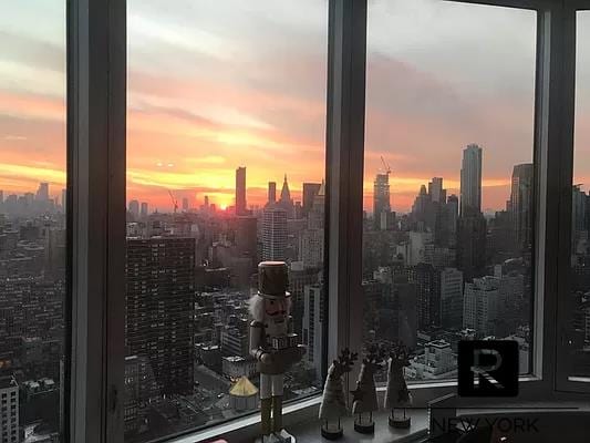 330 East 38th Street
