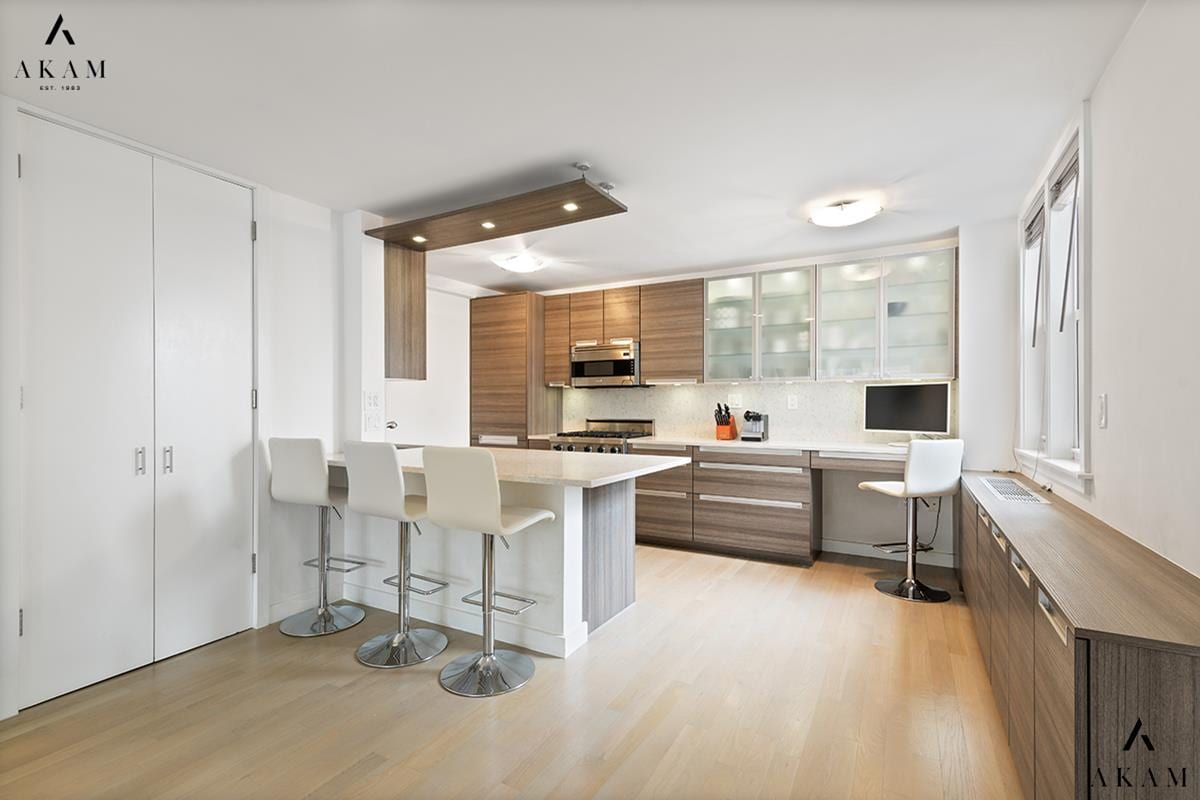 201 East 36th Street