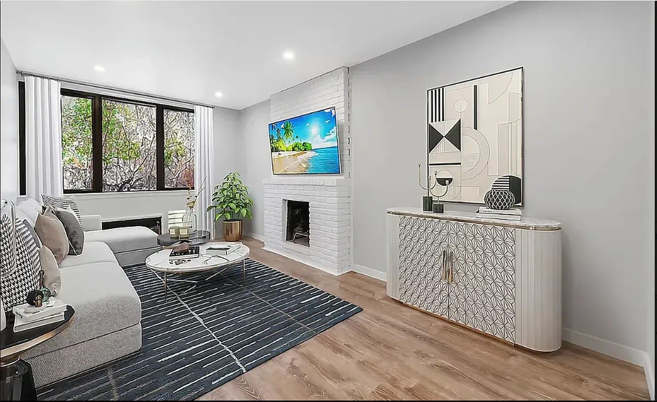 453 West 48th Street