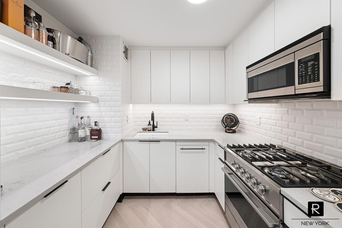 132 East 35th Street