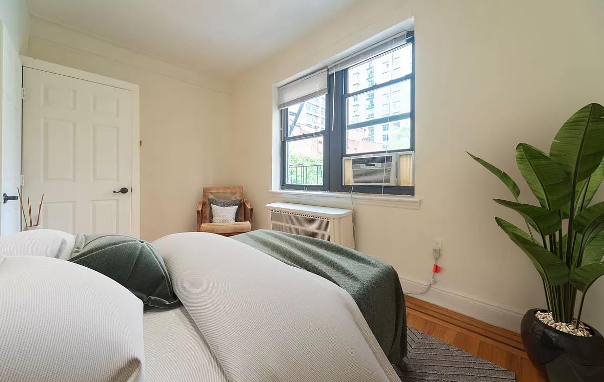 210 East 38th Street