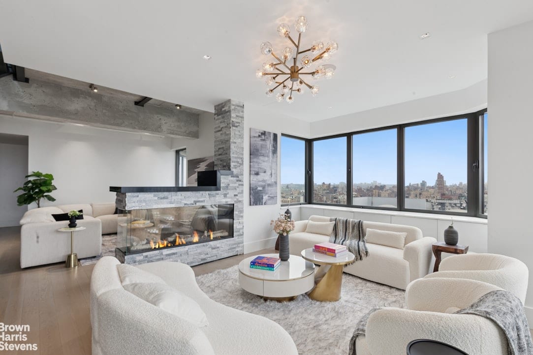 22 West 66th Street