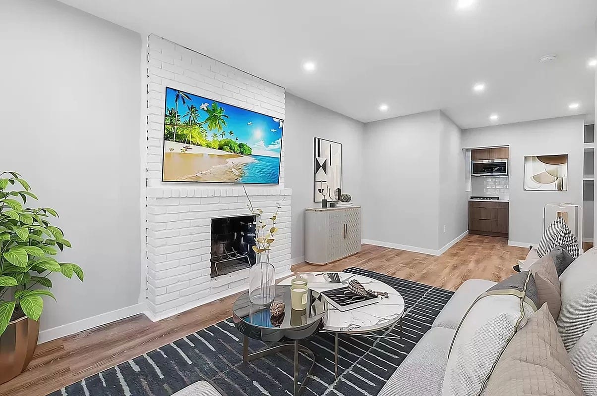 453 West 48th Street