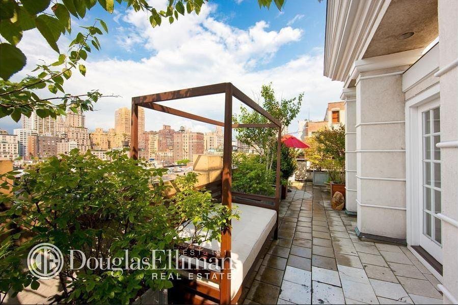 74 West 68th Street