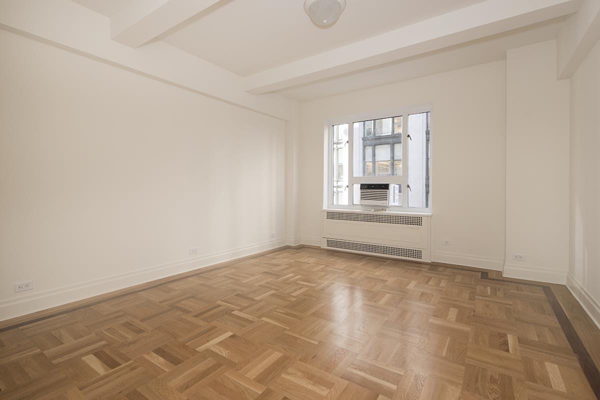 20 East 35th Street