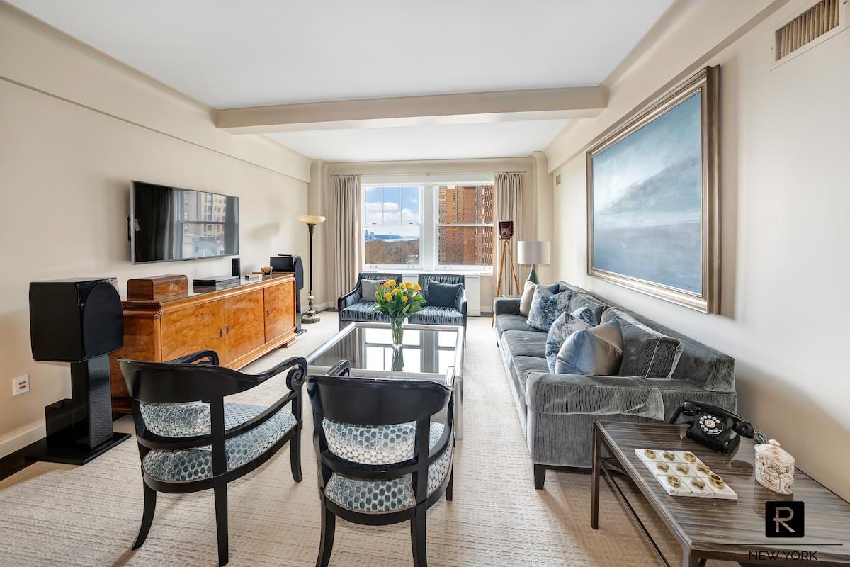 330 West 72nd Street