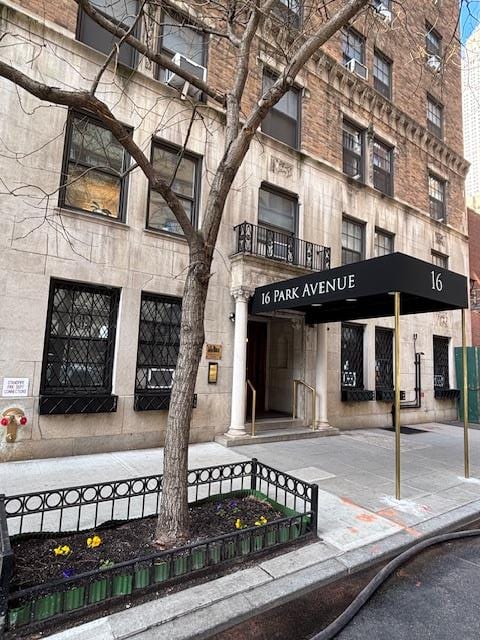 16 Park Avenue
