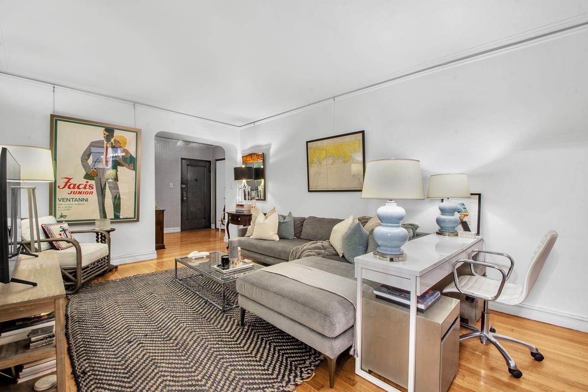 222 East 35th Street