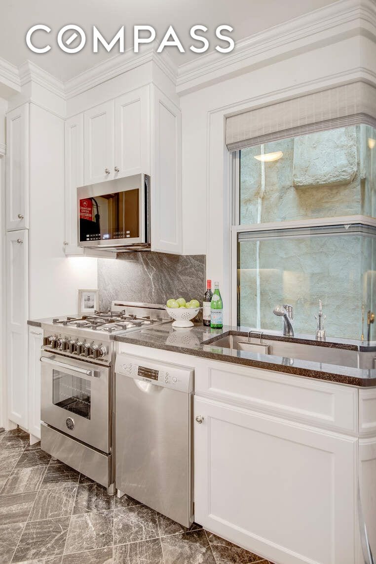 11 West 69th Street