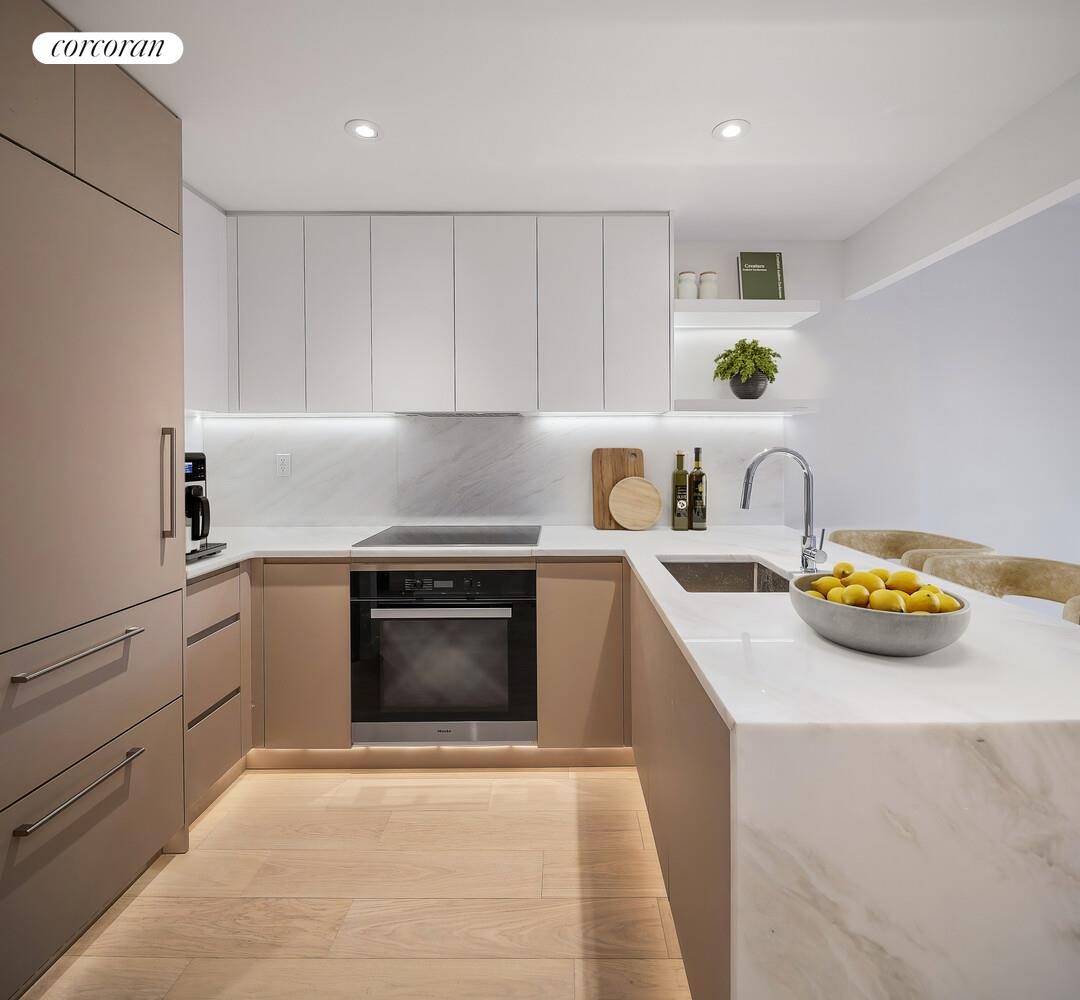 355 West 39th Street