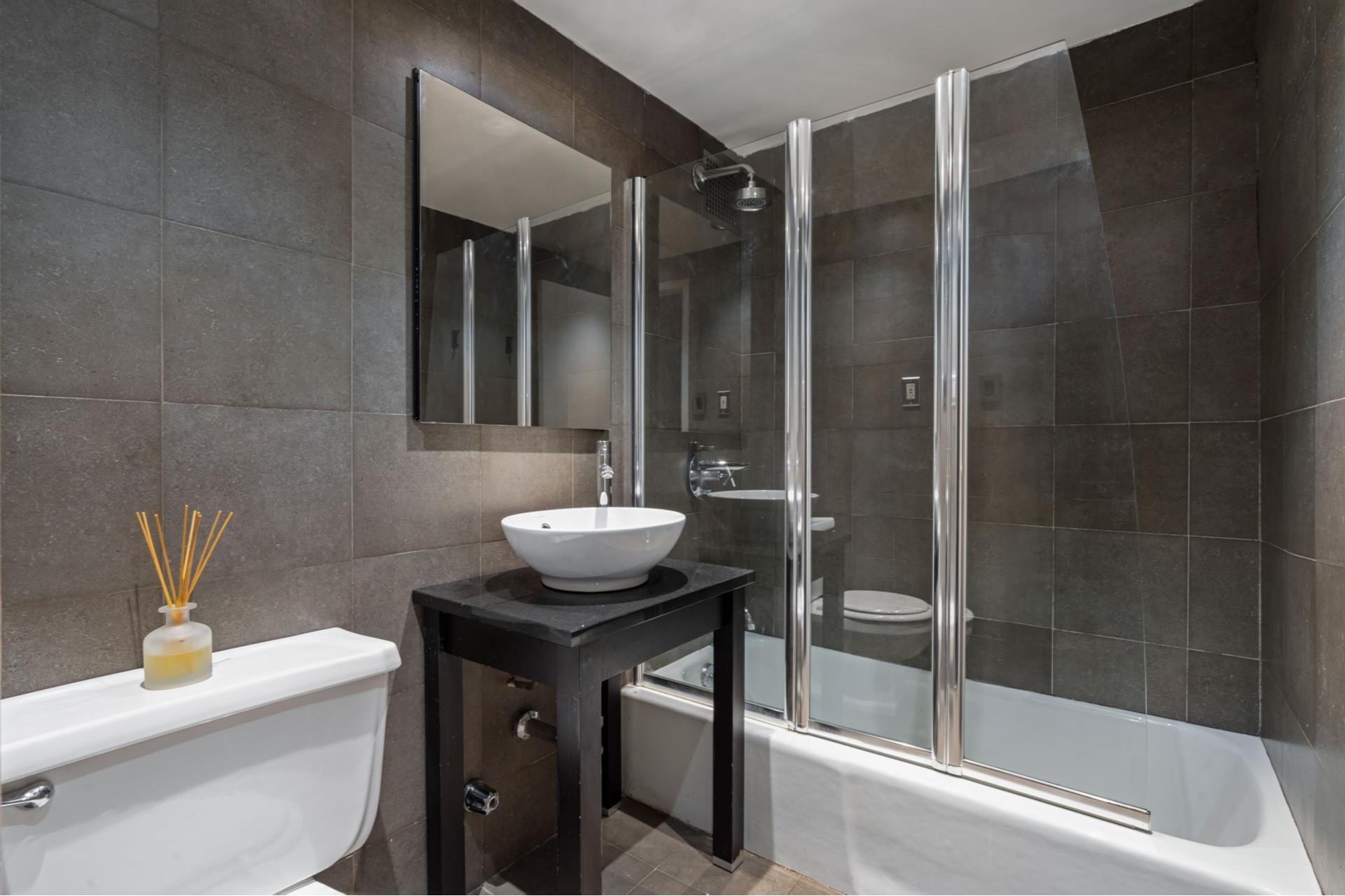 455 West 43rd Street