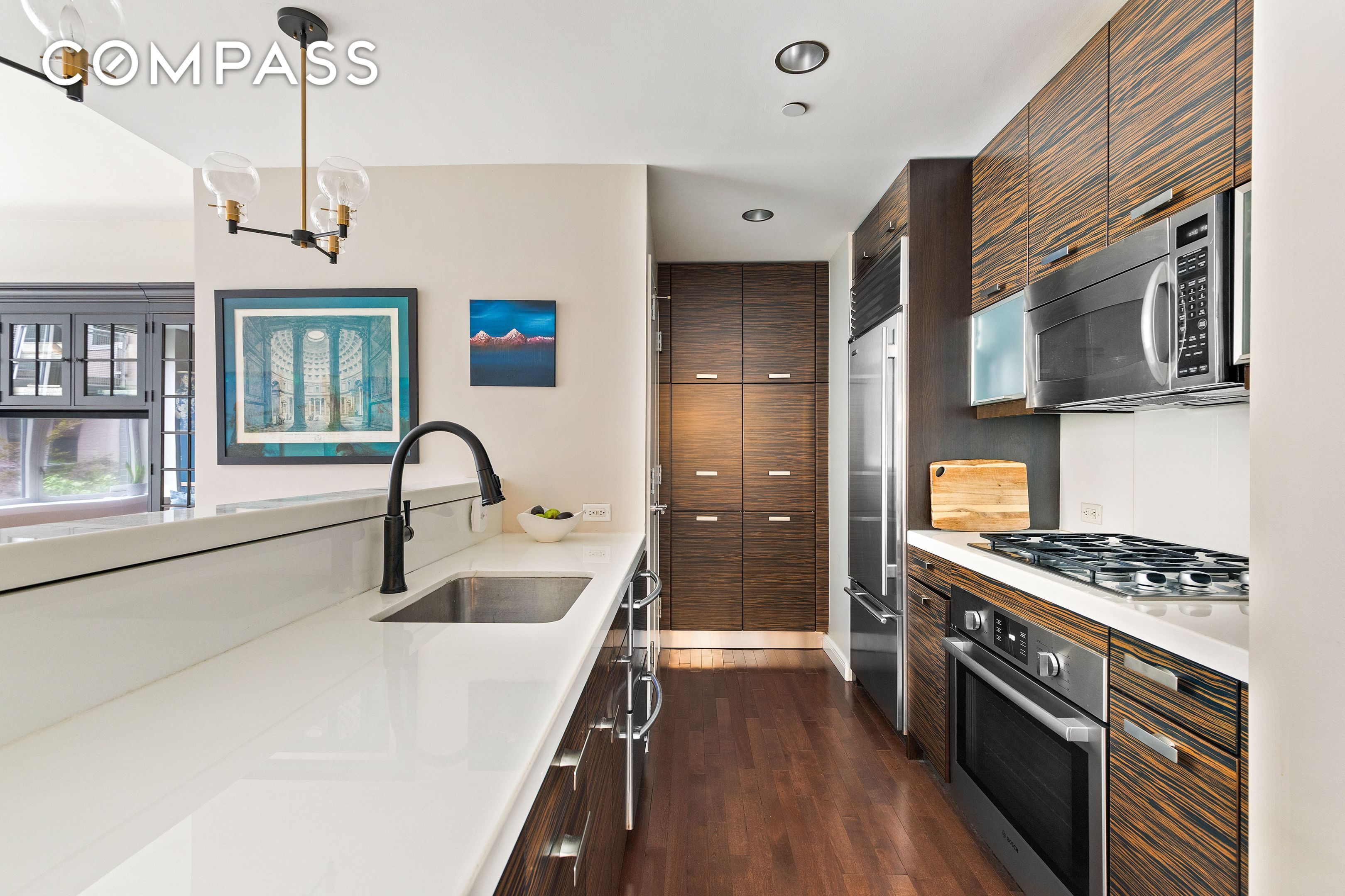 225 East 34th Street