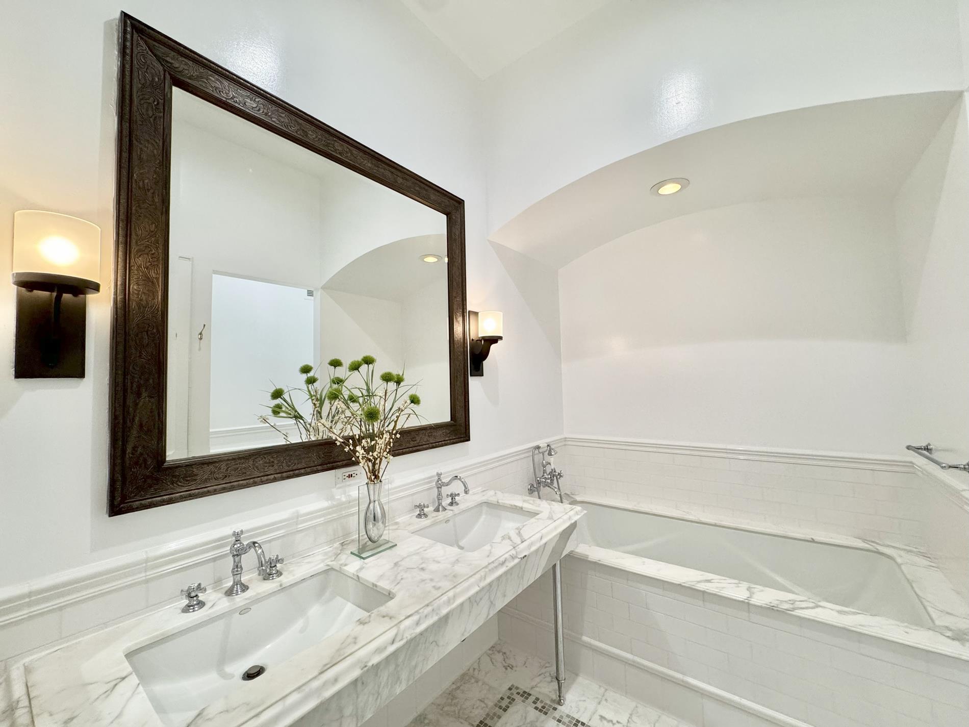 43 West 64th Street