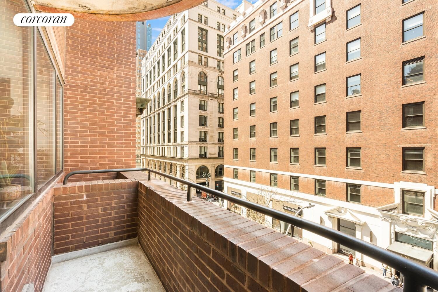 211 Madison Avenue
