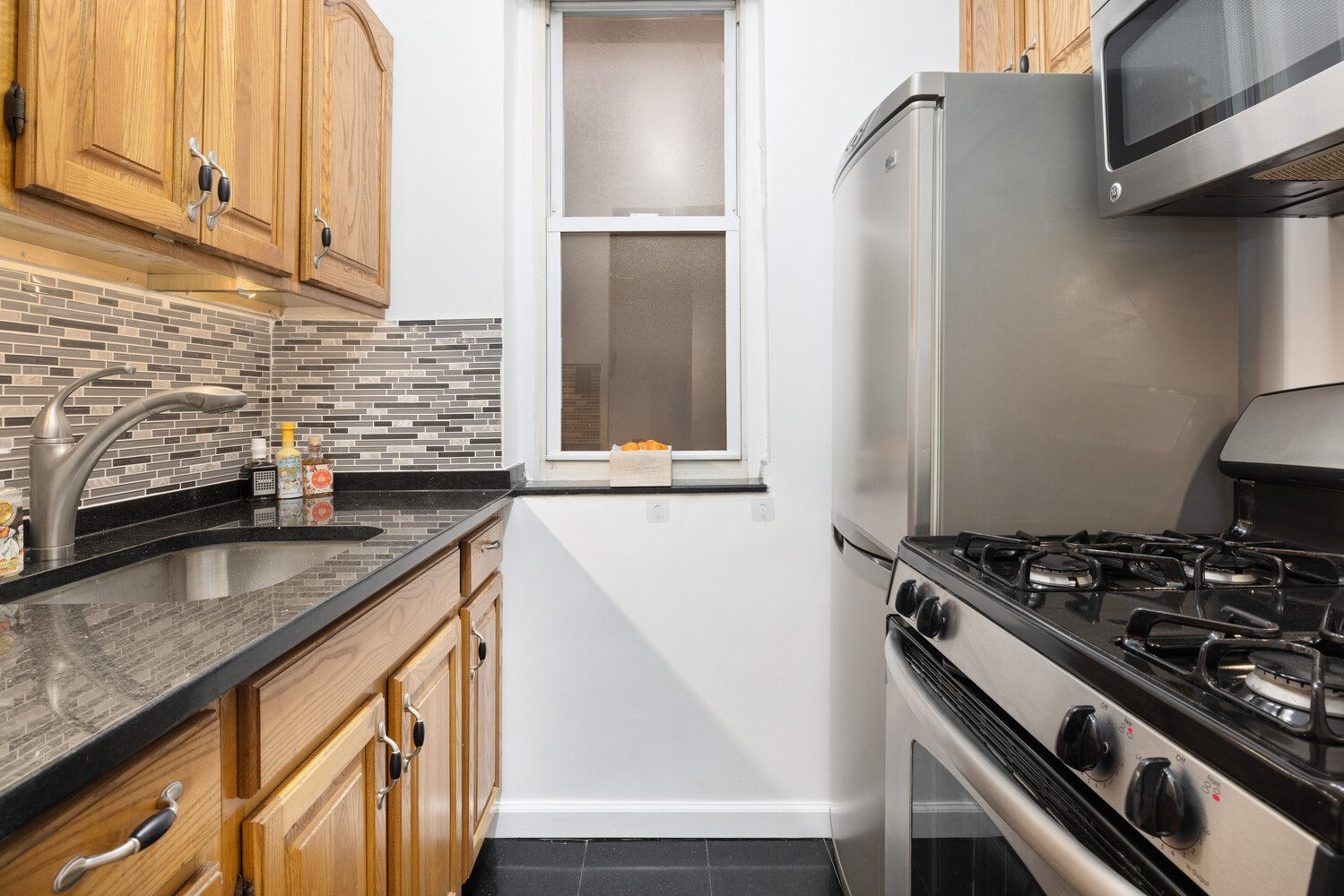 320 East 35th Street