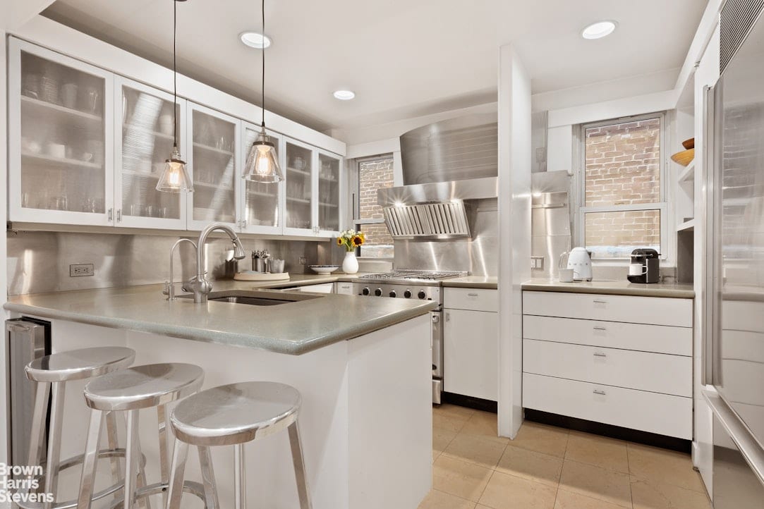 135 East 39th Street
