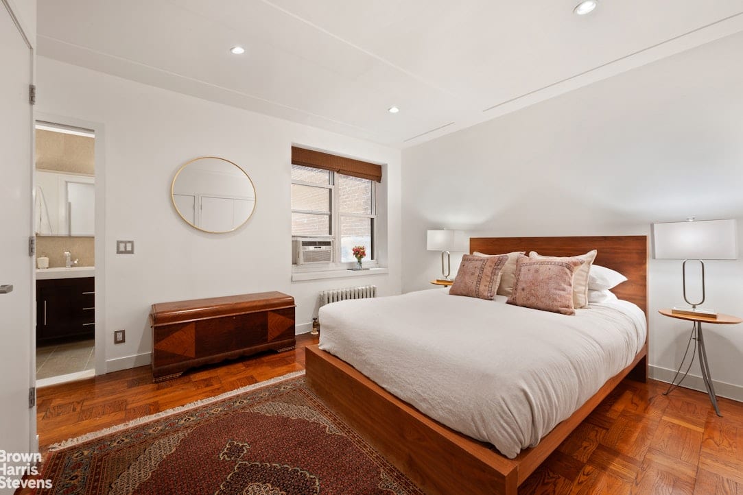 135 East 39th Street