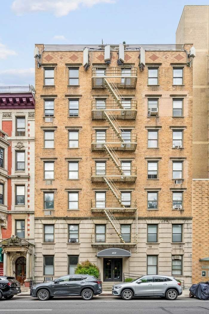 407 Central Park West