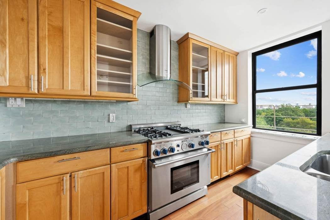 407 Central Park West