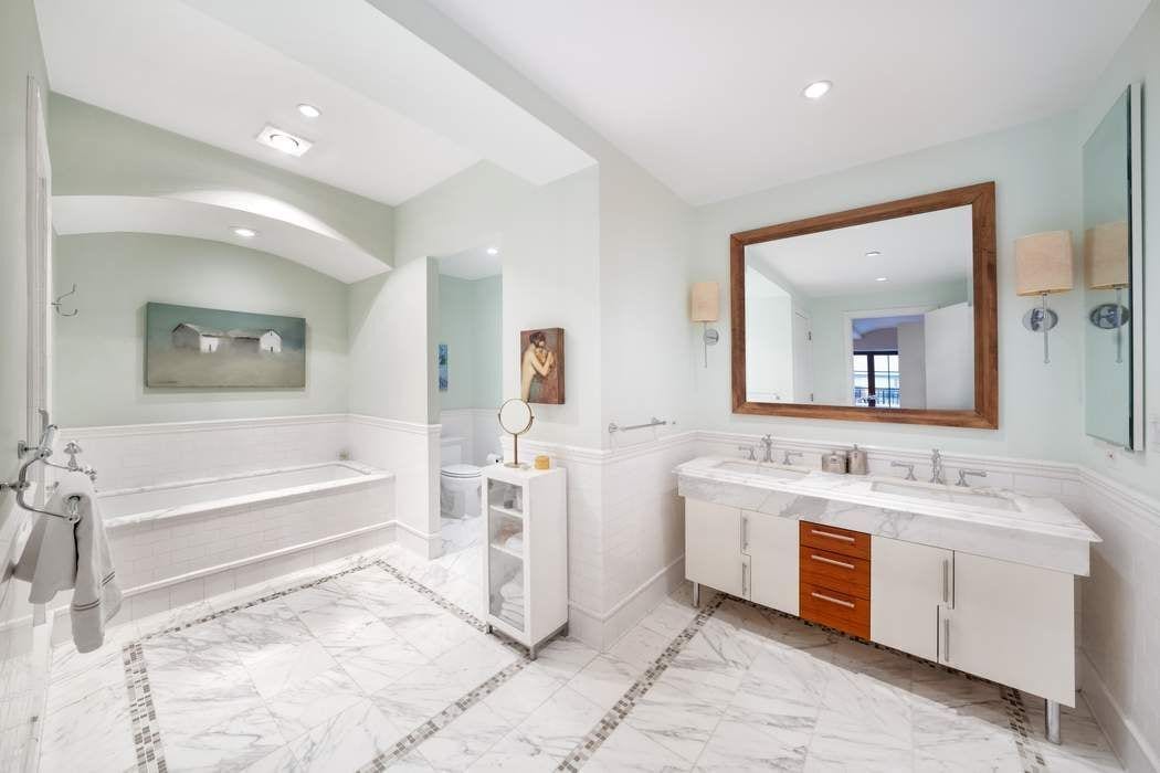 43 West 64th Street