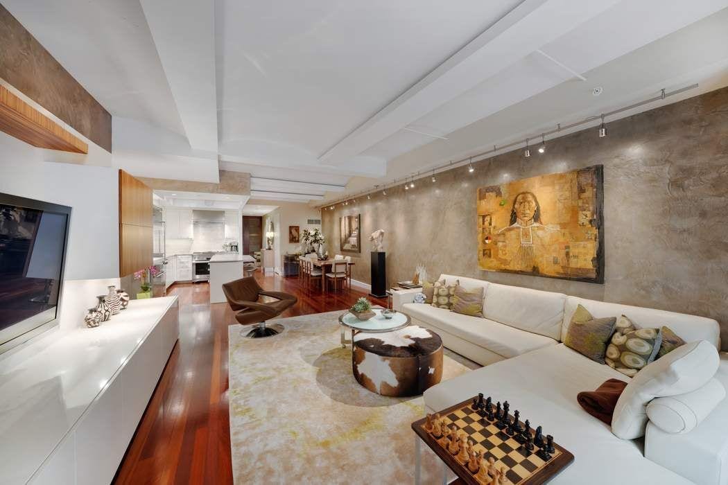 43 West 64th Street