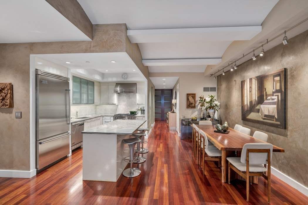43 West 64th Street