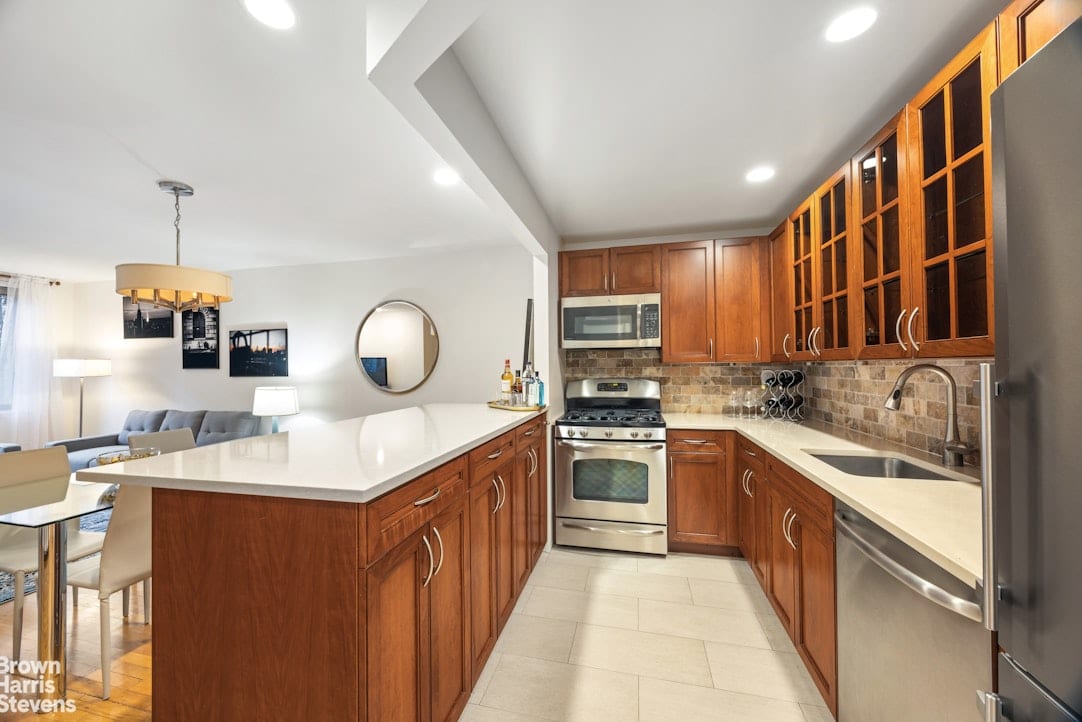 447 West 45th Street