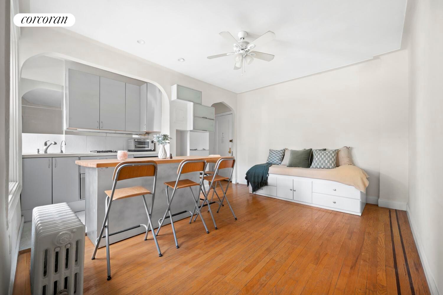 461 West 44th Street
