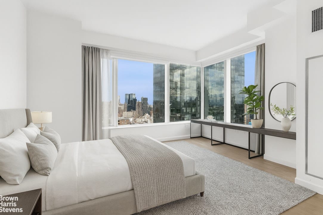 472 West 41st Street