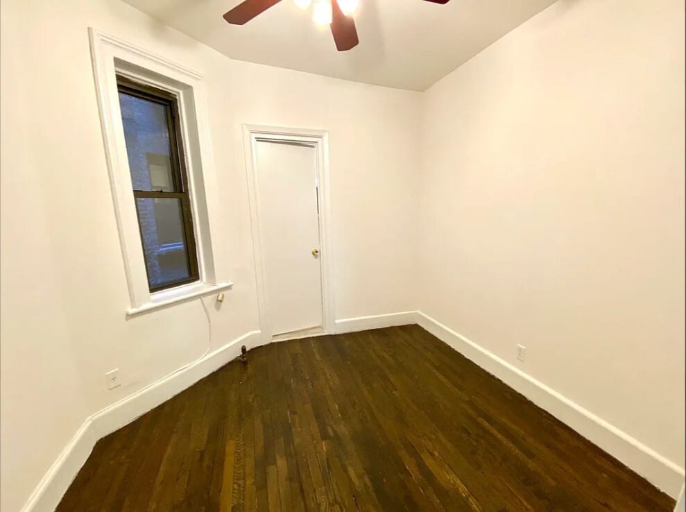 245 East 39th Street