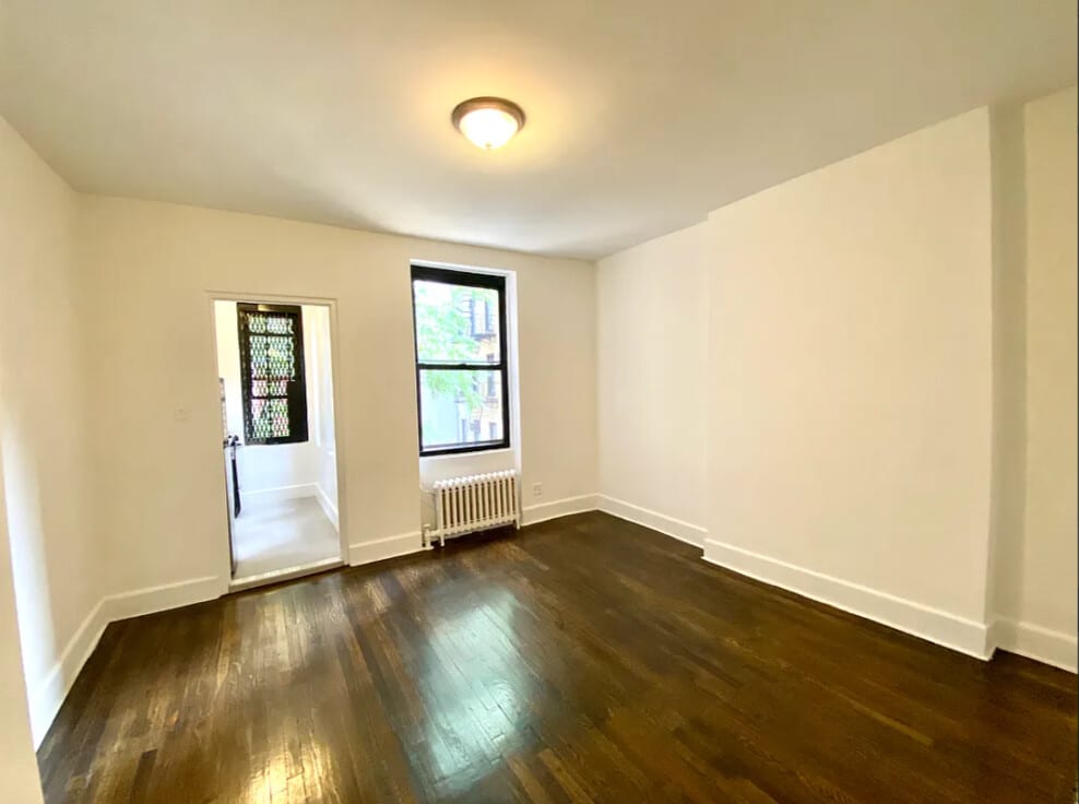 247 East 39th Street