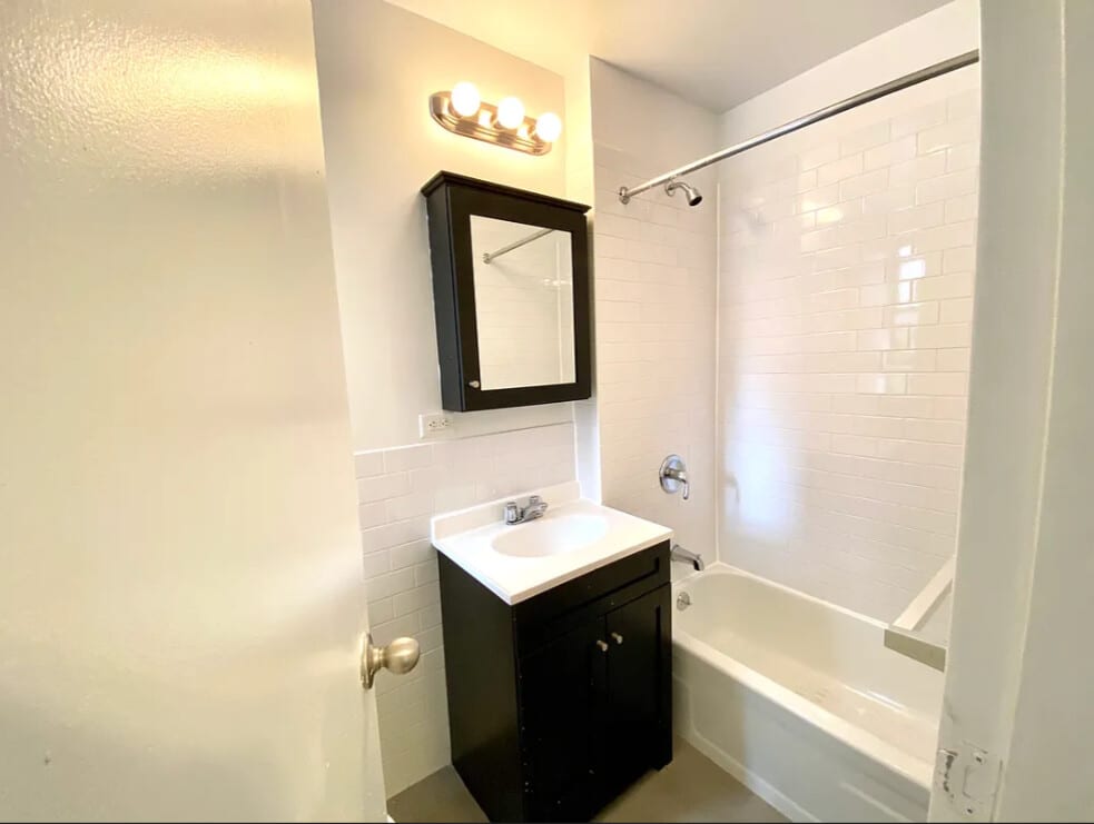 247 East 39th Street