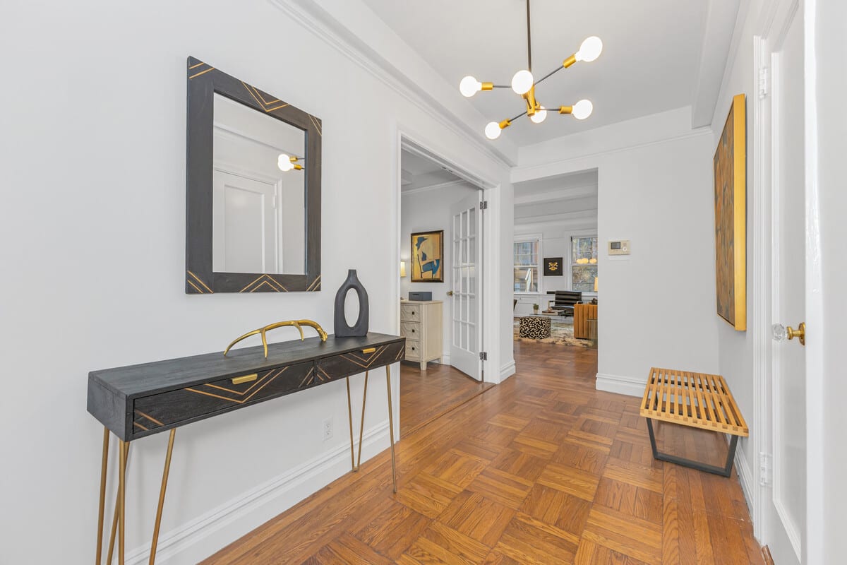 11 West 69th Street