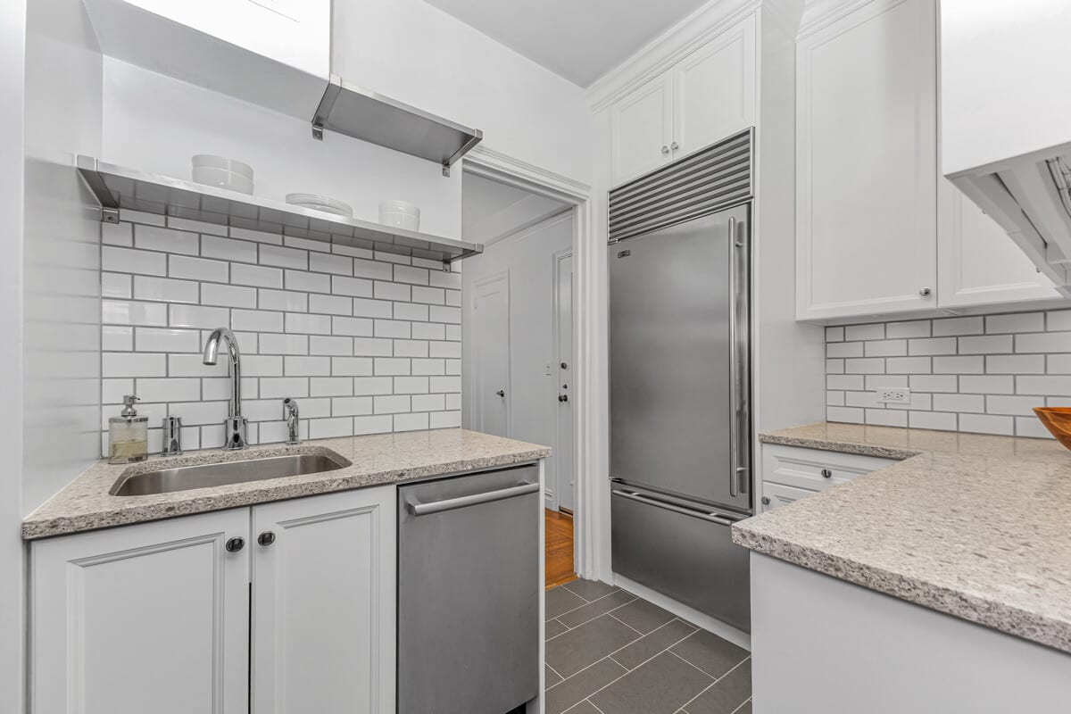 11 West 69th Street