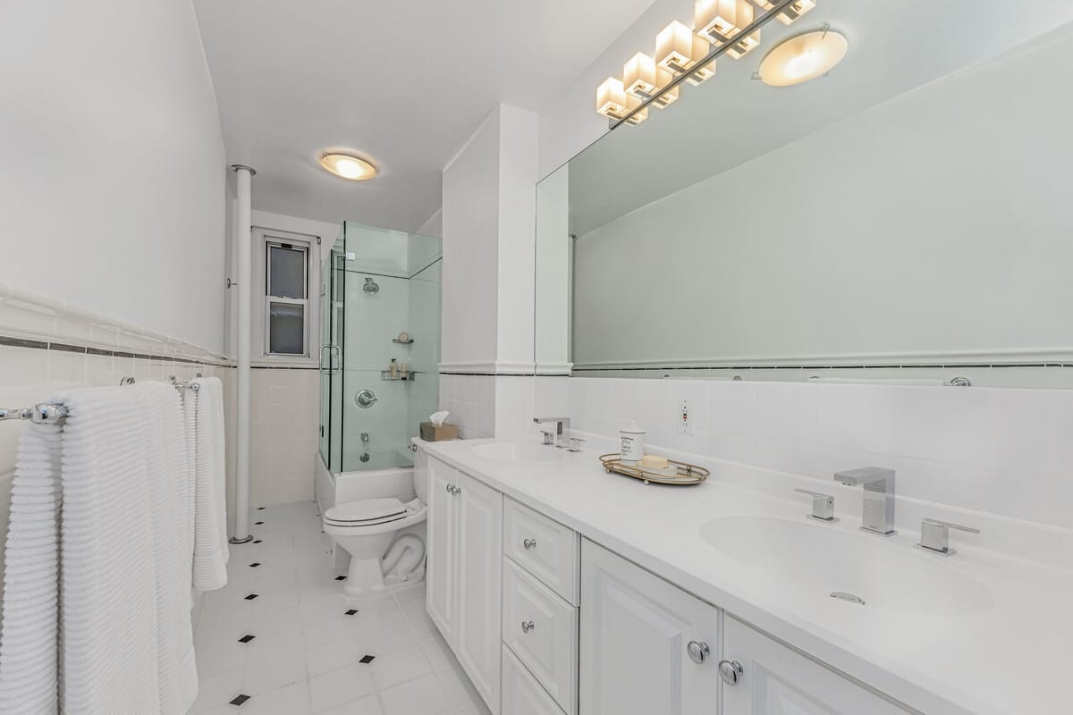 11 West 69th Street