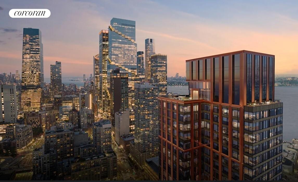 472 West 41st Street