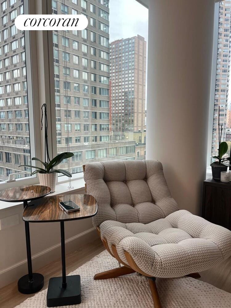 472 West 41st Street