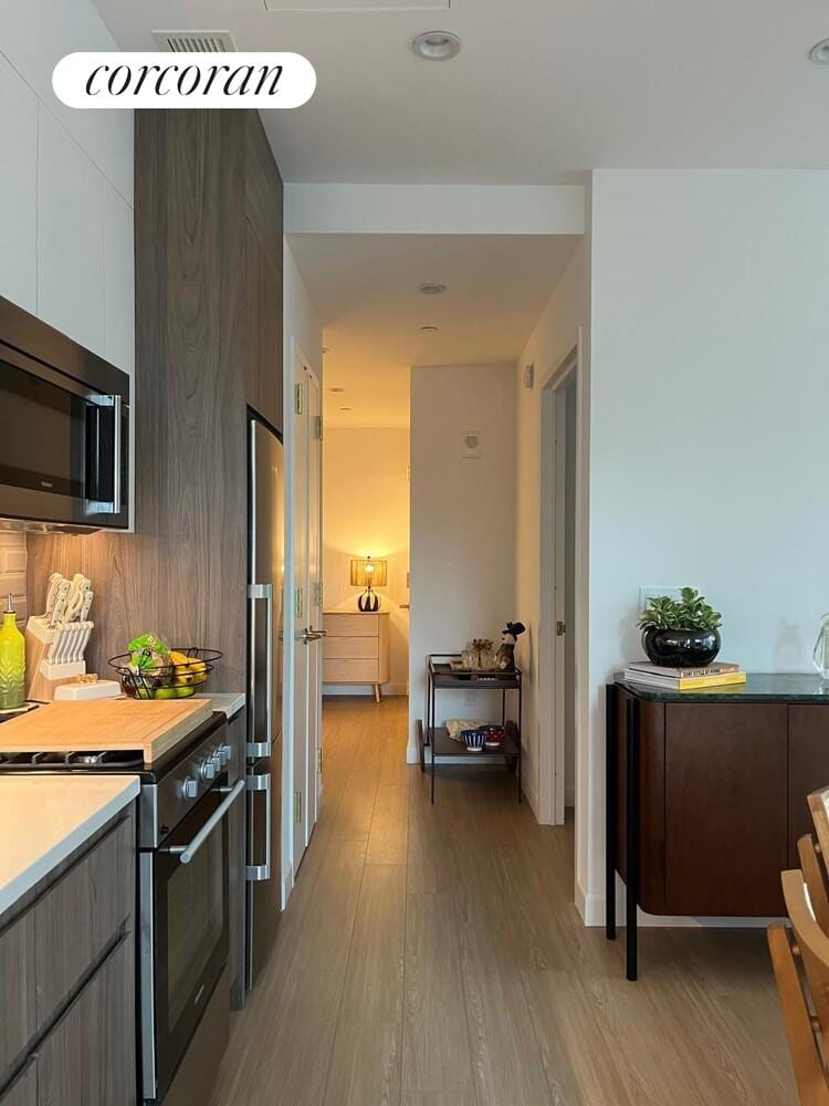 472 West 41st Street
