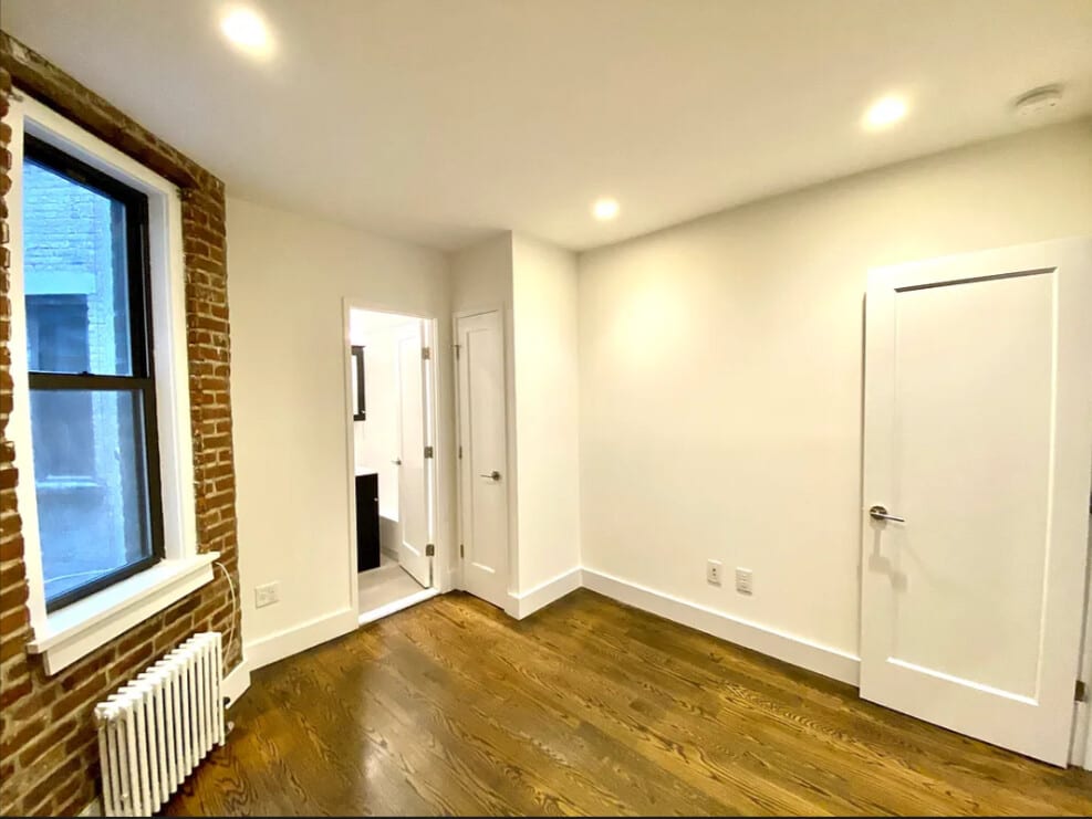 245 East 39th Street
