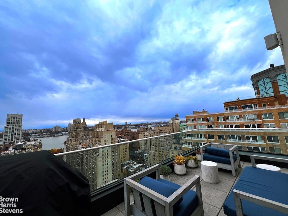 214 West 72nd Street