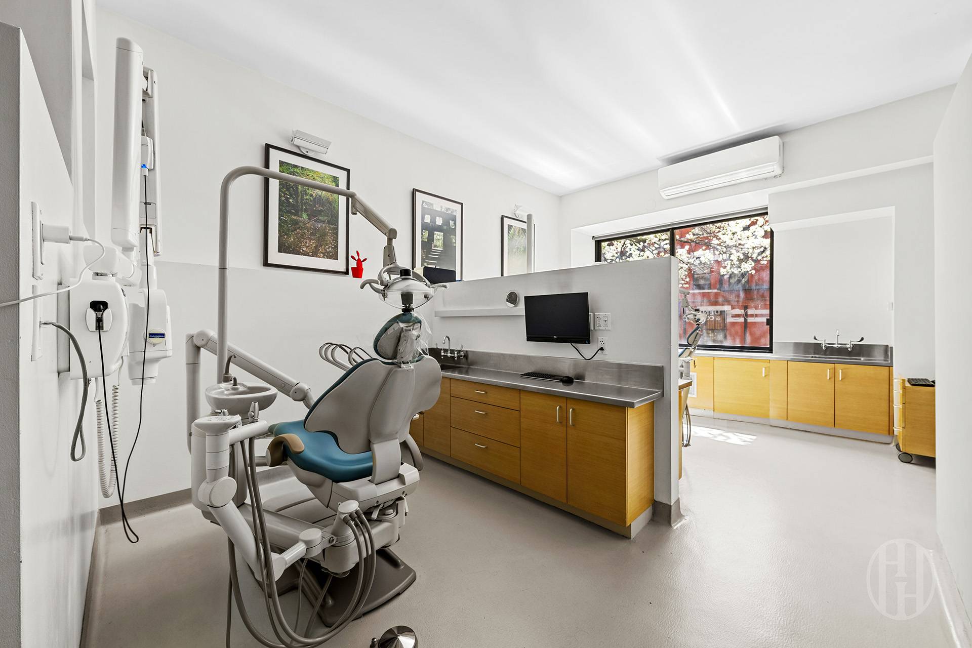 367 West 49th Street