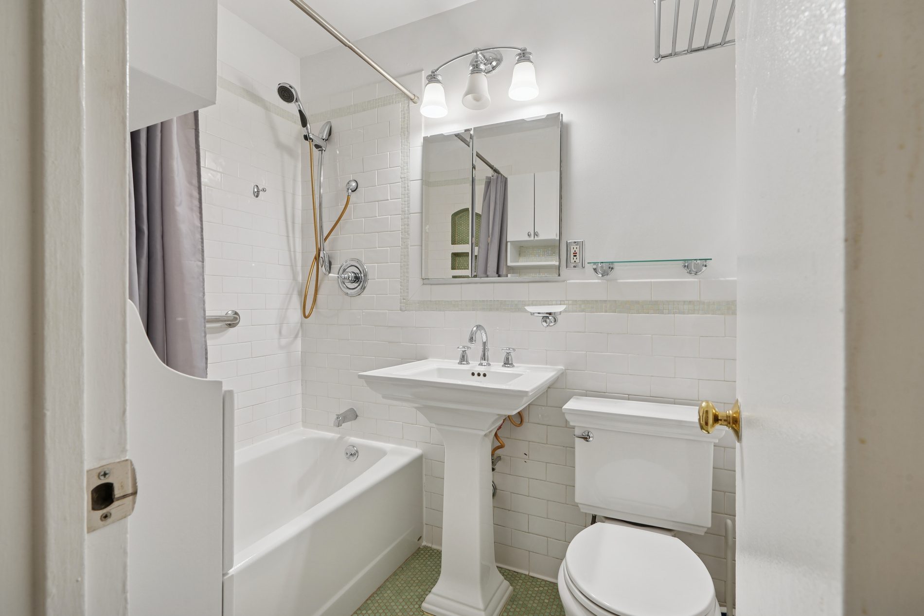 320 East 35th Street