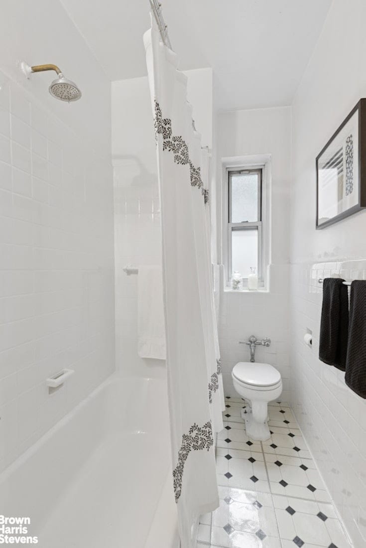 29 West 64th Street