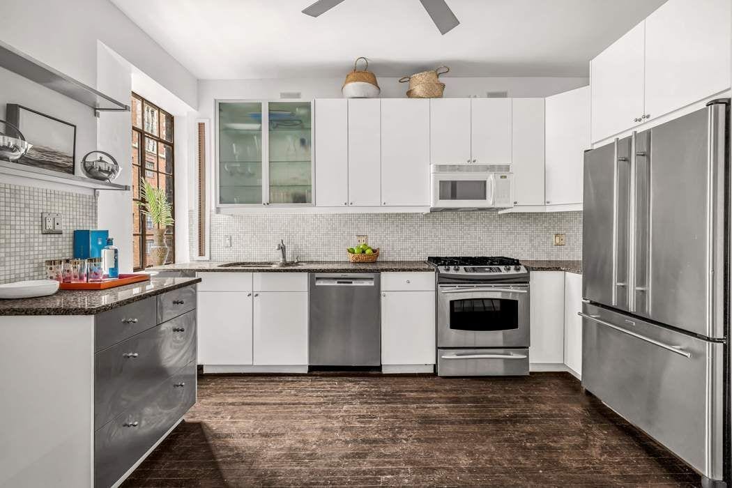 333 East 41st Street