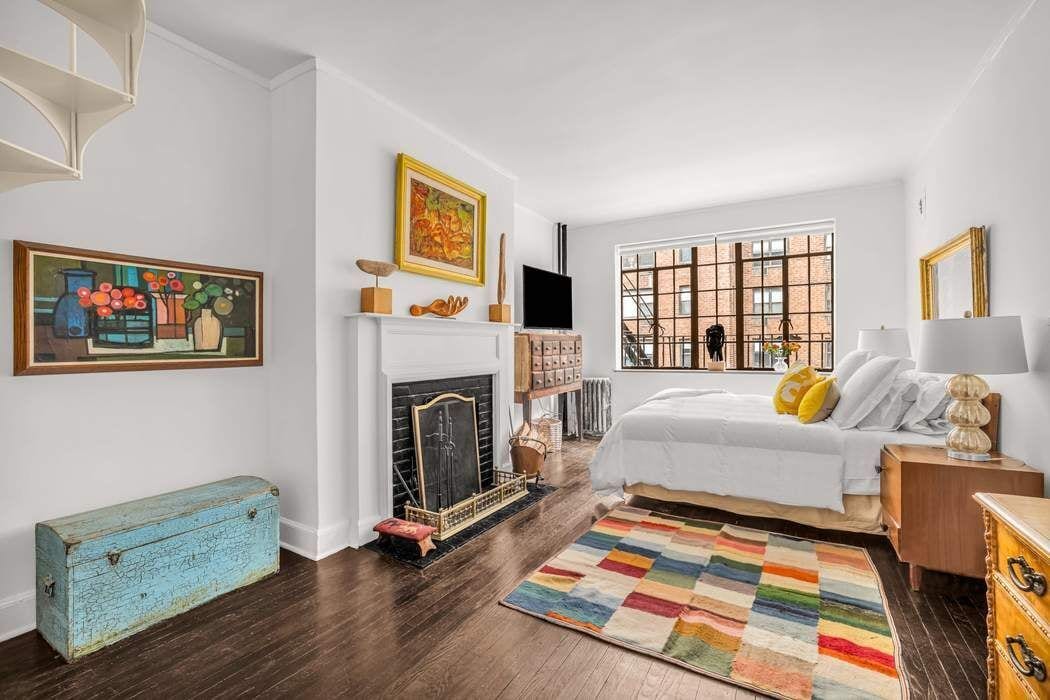 333 East 41st Street